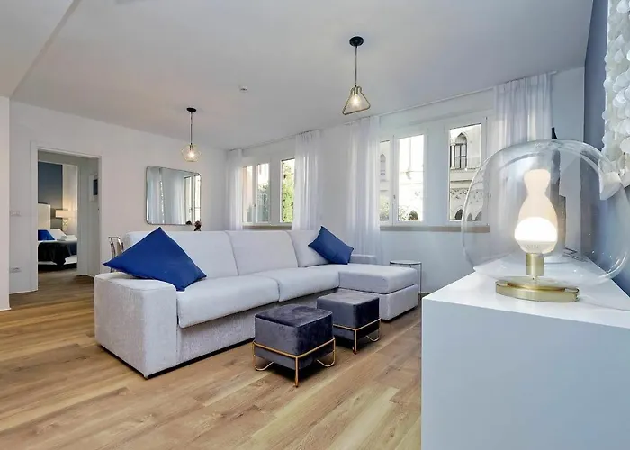 La Flavia Design By Halldis Roma